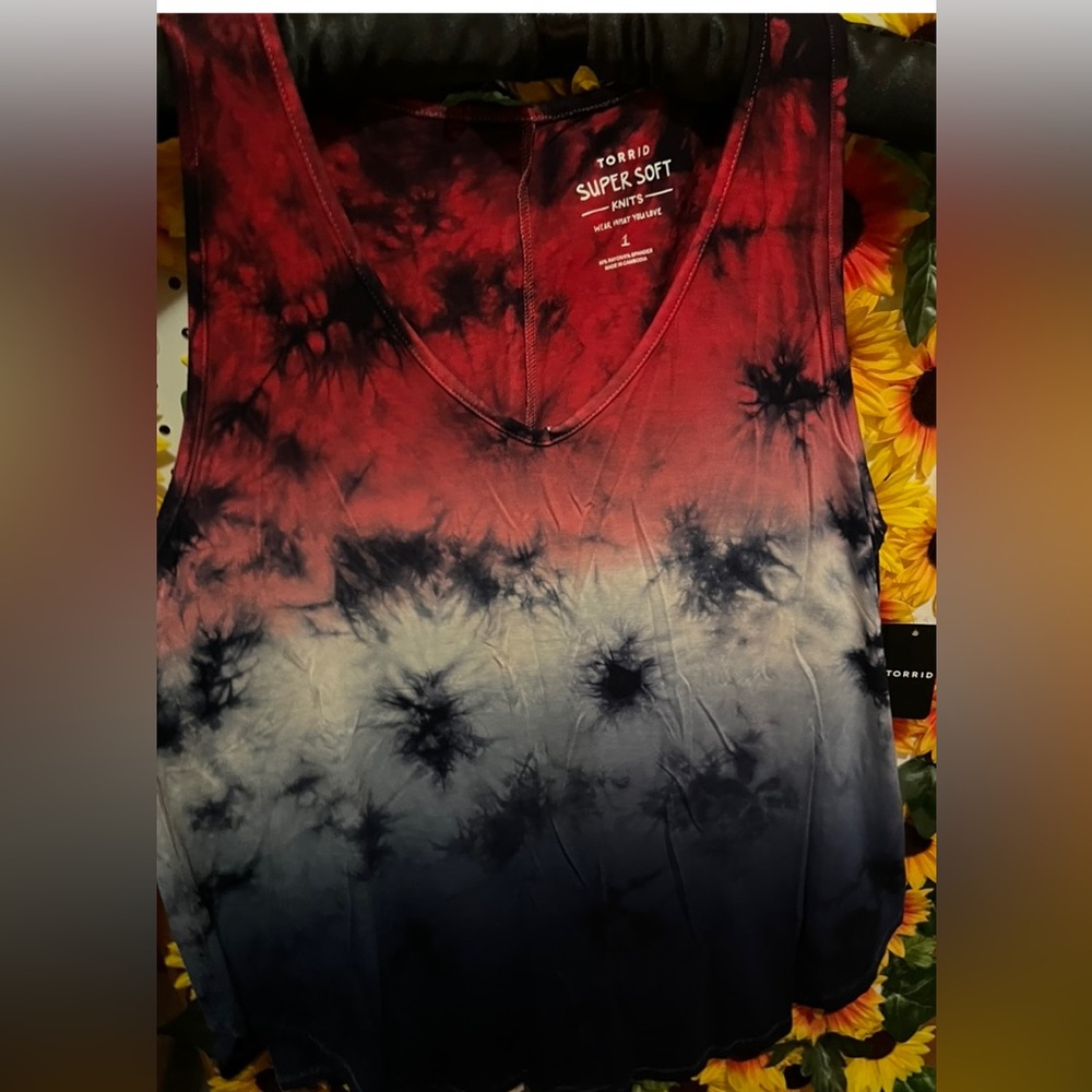 Torrid Tye Dye Tank*new